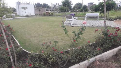  soumya-santosa Landscaped Gardens