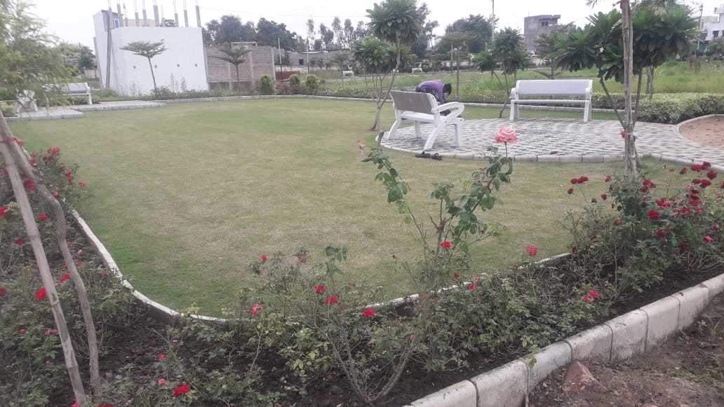  soumya santosa Landscaped Gardens