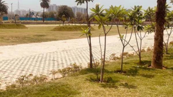  pride-park Internal Roads & Footpaths