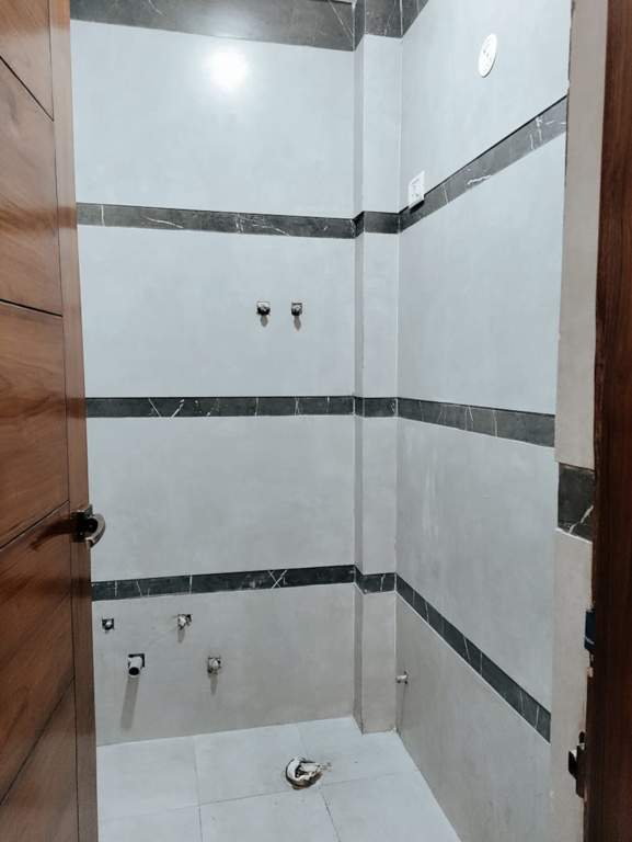  sidhu modern homes Bathroom