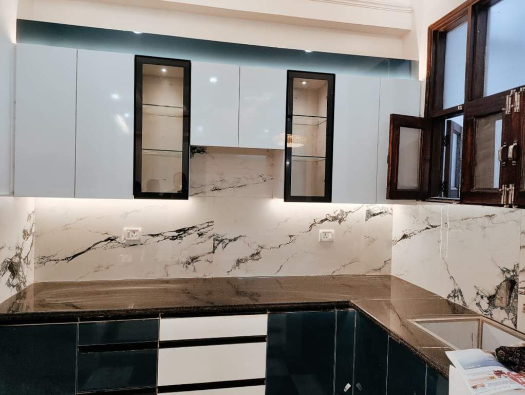  sidhu modern homes Kitchen