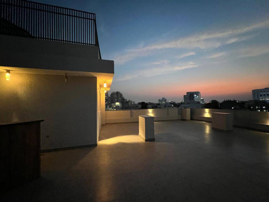  luxury builder floor inder realty zone 500 Others