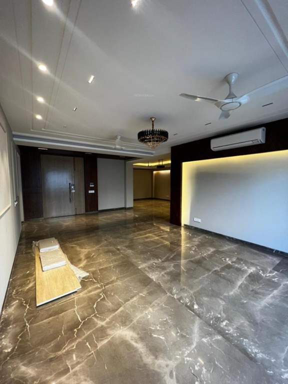  luxury builder floor inder realty zone 500 Living Area