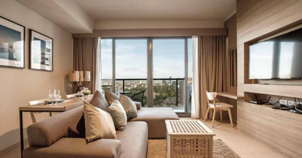  cloud-21 Living Area