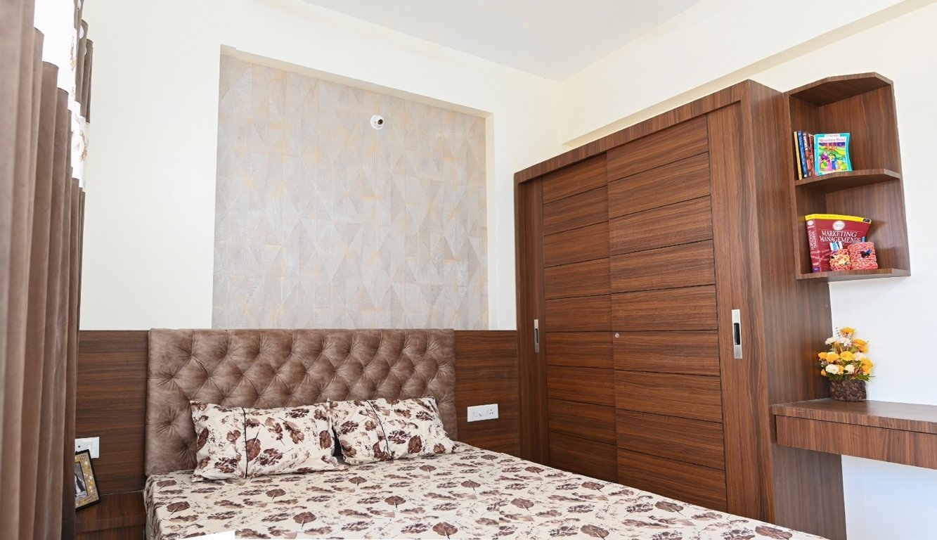  supreme blossoms Bedroom