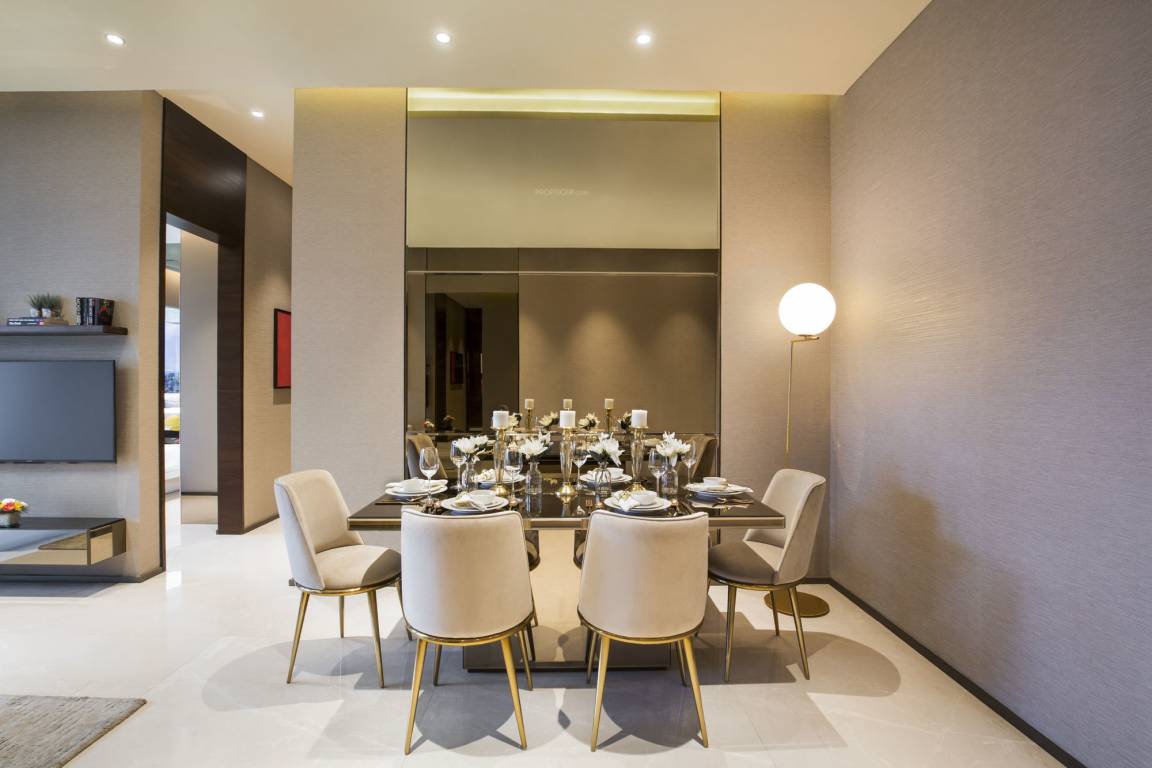  city avenue Dining Area