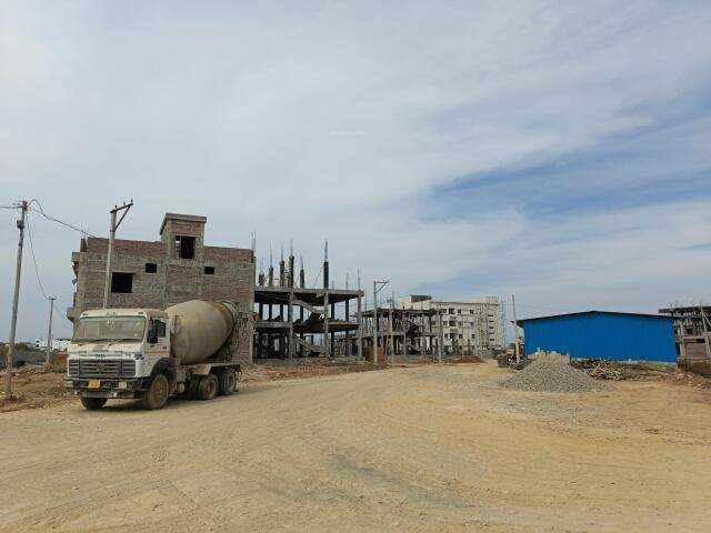  praveens golden leaf Construction Status Feb 24