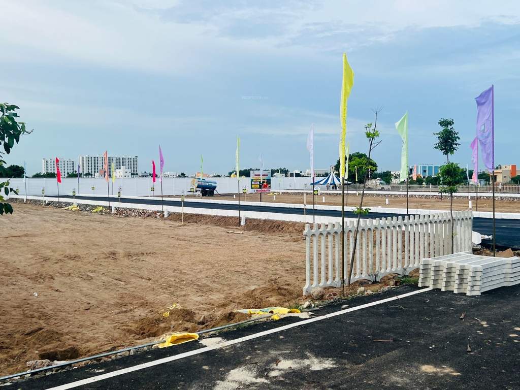  the madras avenue Plot