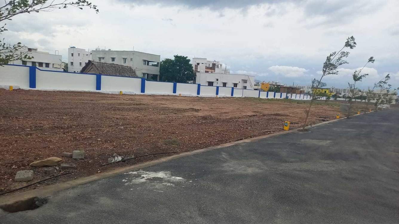  balaji paradise city Plot