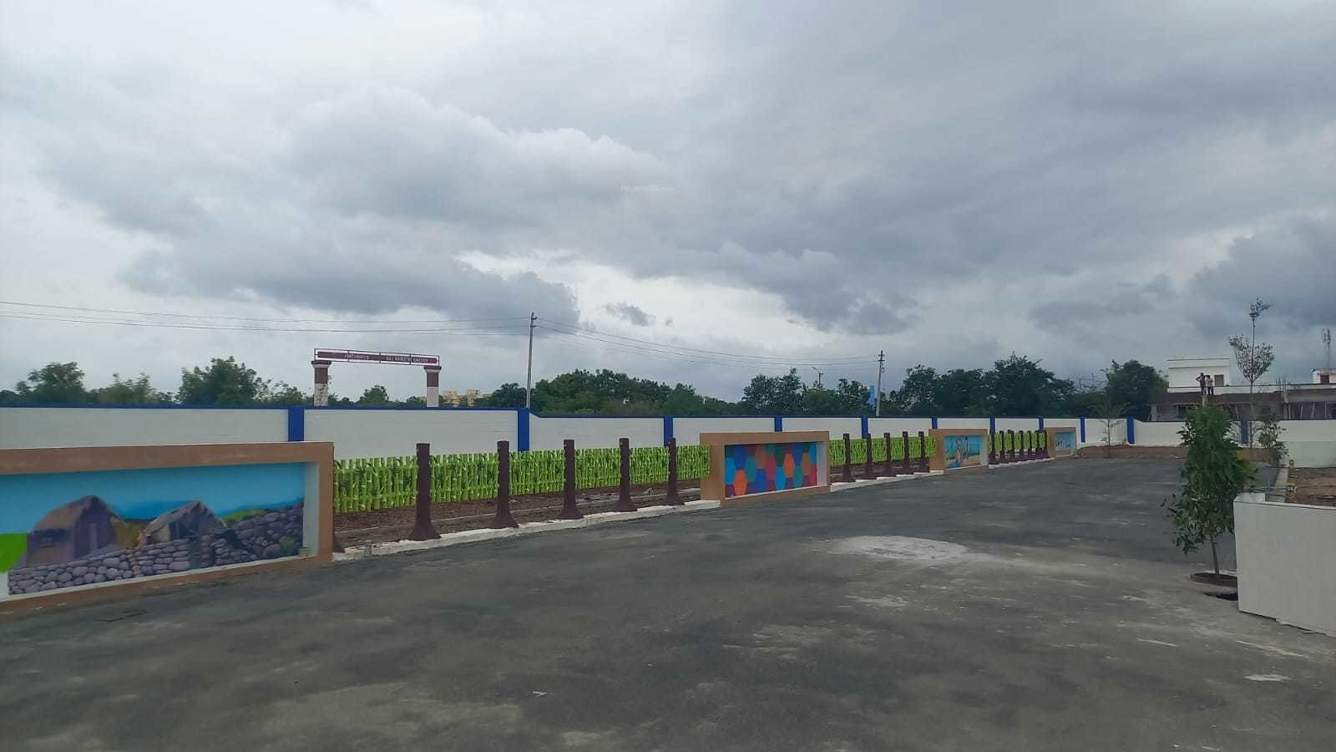  balaji paradise city Plot