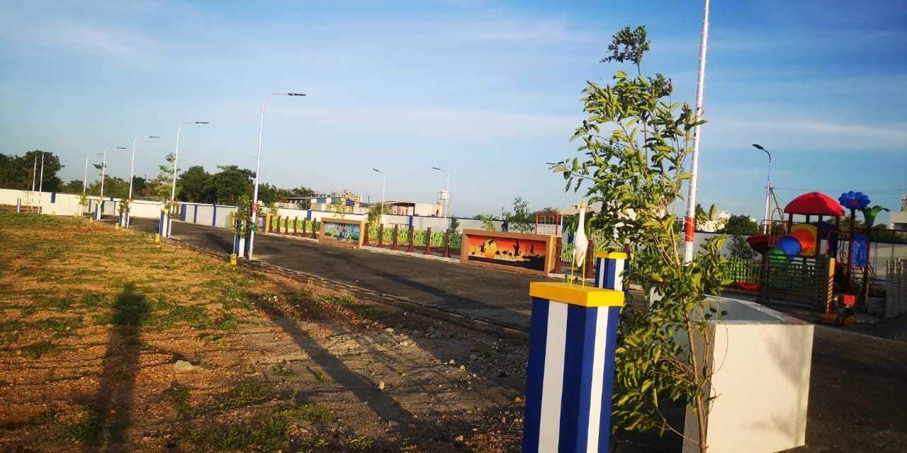  balaji paradise city Plot