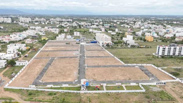  balaji-paradise-city Plot