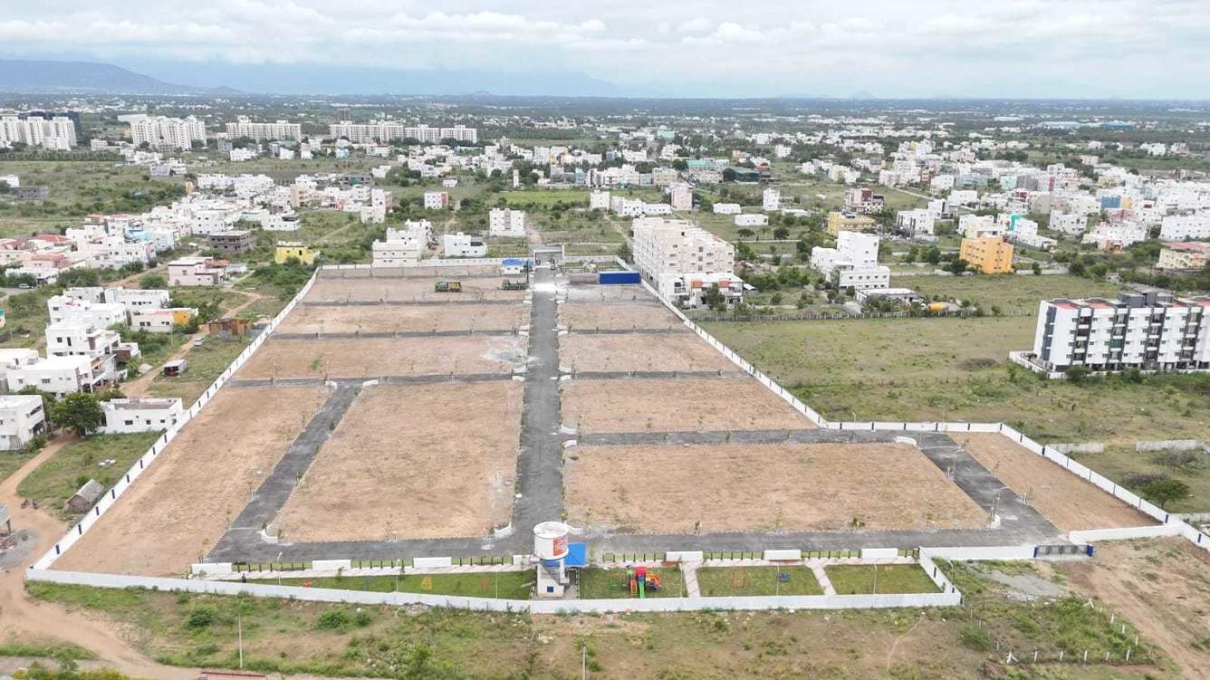  balaji paradise city Plot