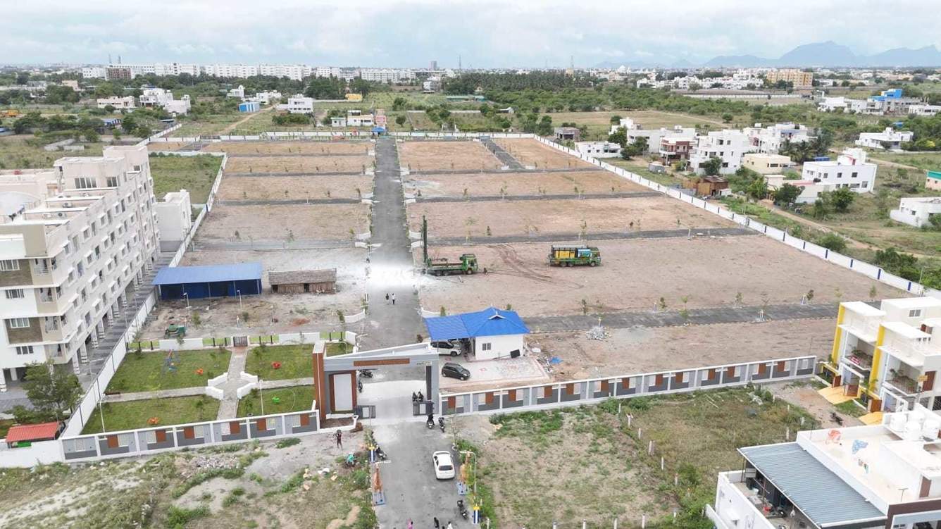  balaji paradise city Plot