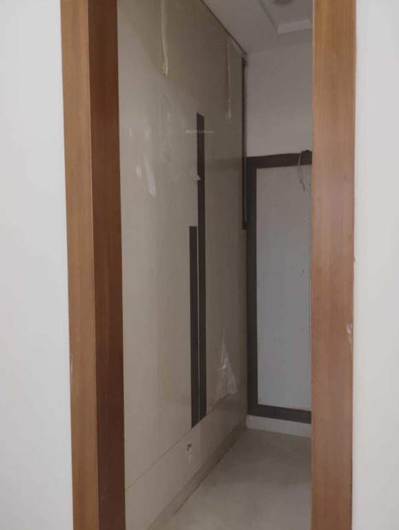  genesis modern luxury floors Lobby