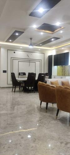  premium-ultra-modern-floors Living Area