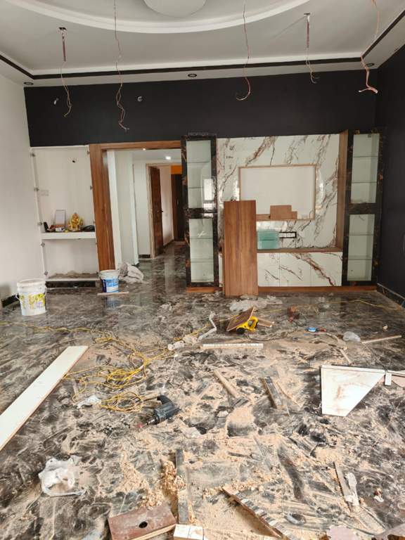  t j flats Living Area