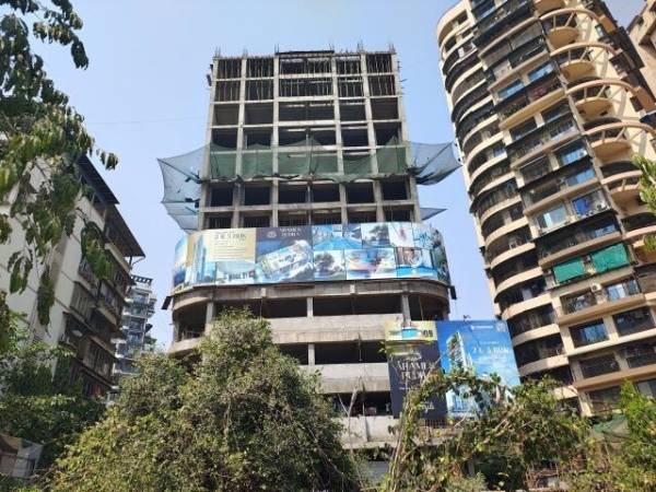 constructionStatus of Gurukrupa Aramus Rudra