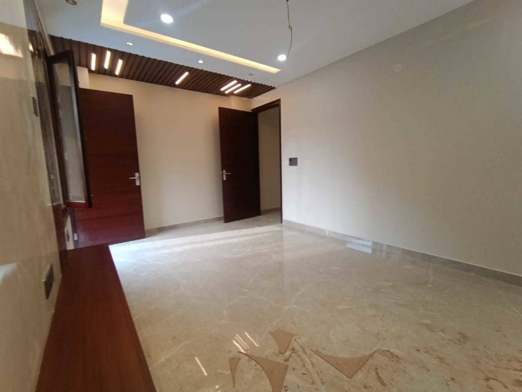  kd luxury floors Living Area