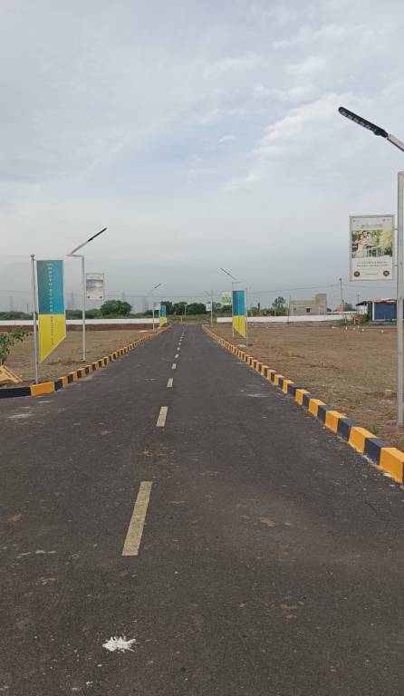  north square Internal Roads & Footpaths