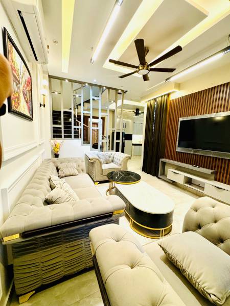 Living Area palm-villa Living Area