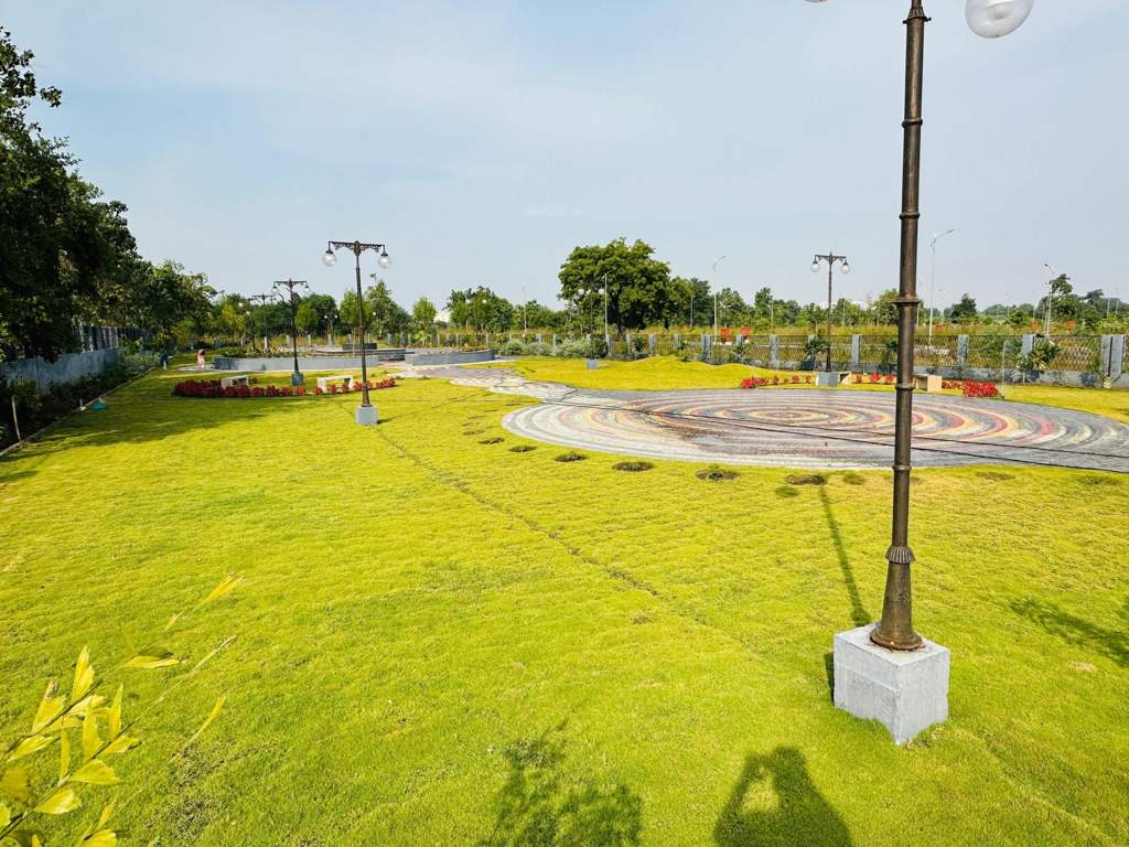 nagar 40 Landscape Garden and Tree Planting