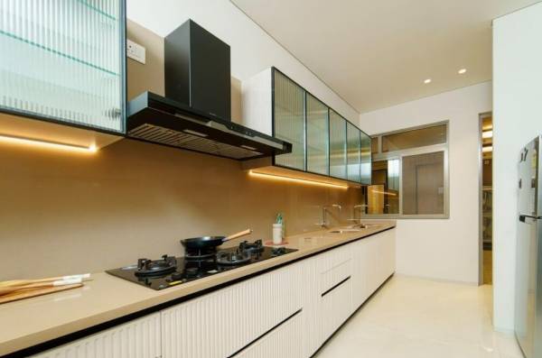 mainOther of M Soul Strings