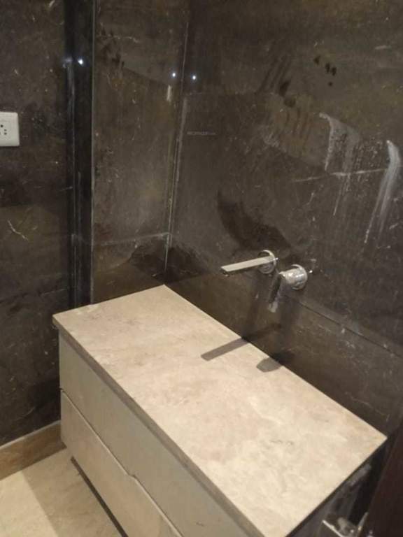  luxury homes Bathroom