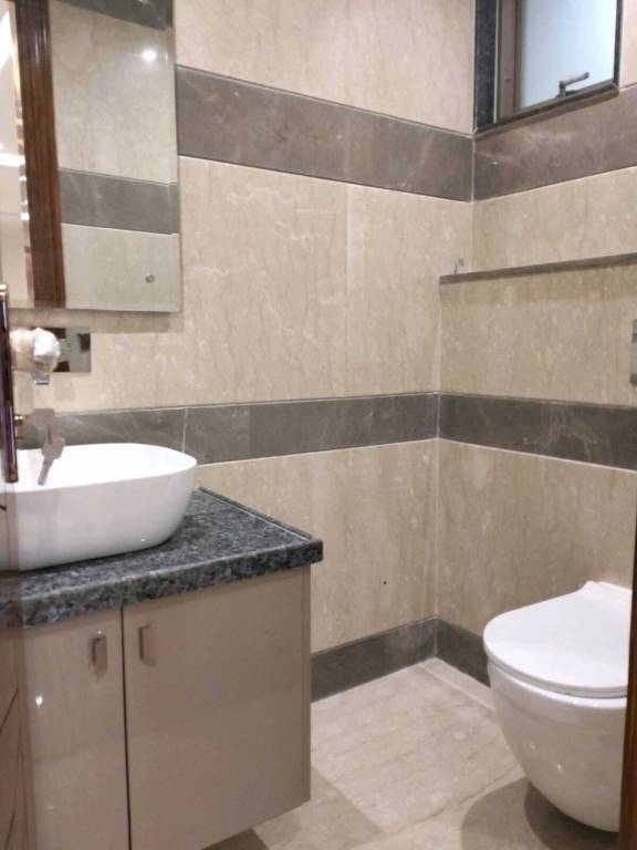  urban key homes Bathroom