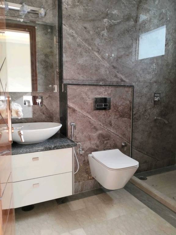  urban key homes Bathroom