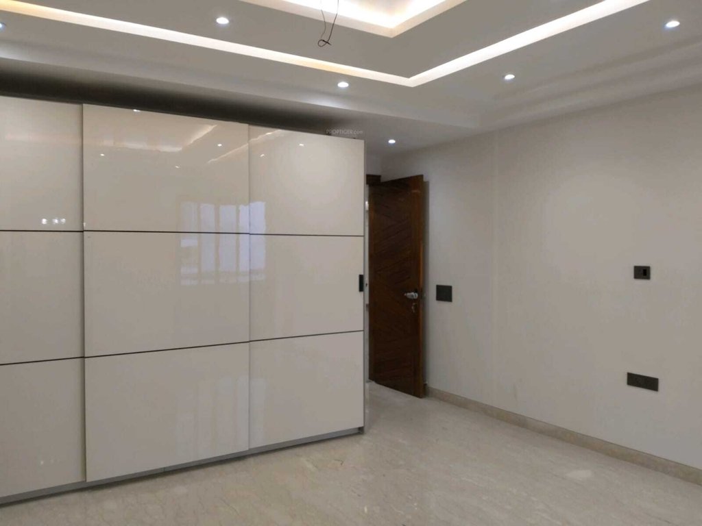  urban key homes Bedroom