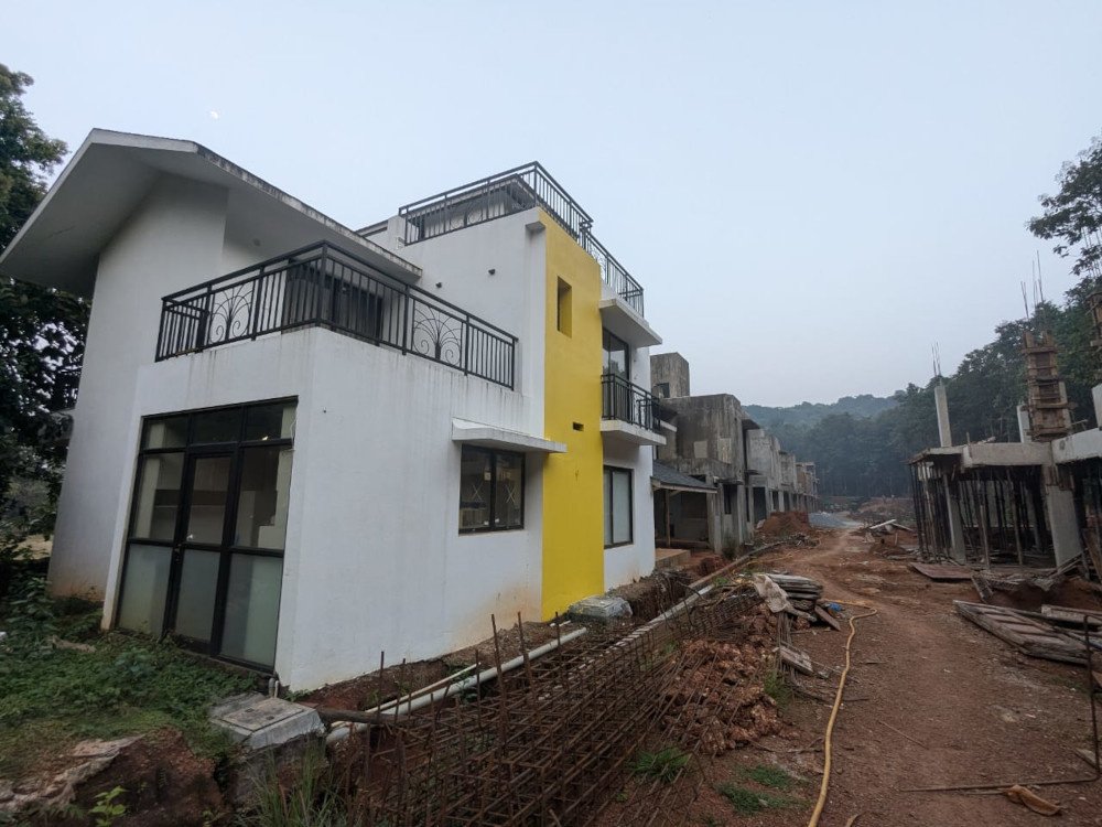  a cor de raia Construction Status Nov 24