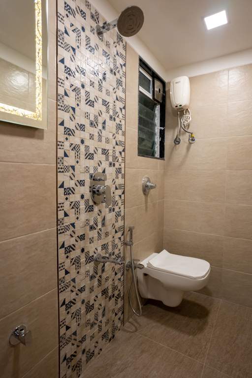  unique platinum Bathroom