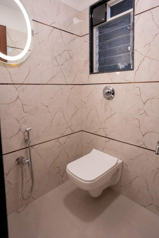  unique platinum Bathroom