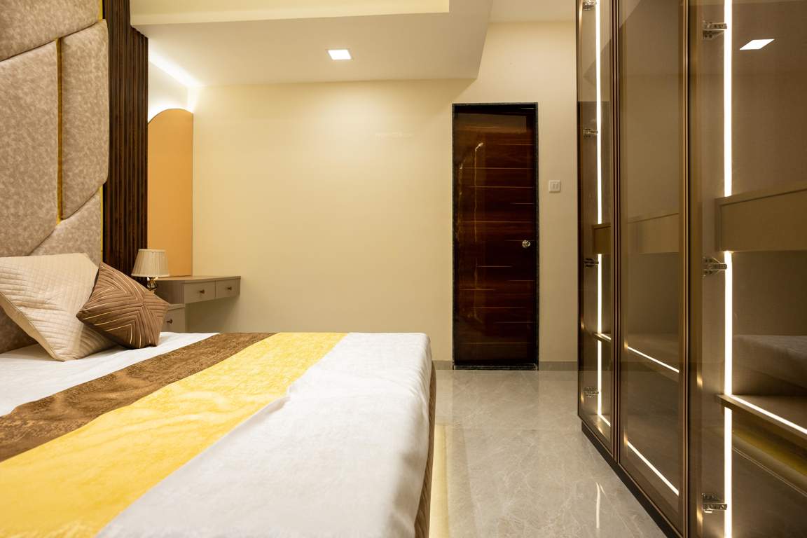  unique platinum Bedroom