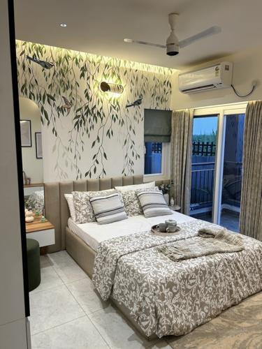  euphoria-in-the-east Bedroom