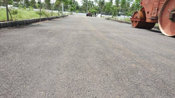 Internal Roads & Footpaths town-east Internal Roads & Footpaths