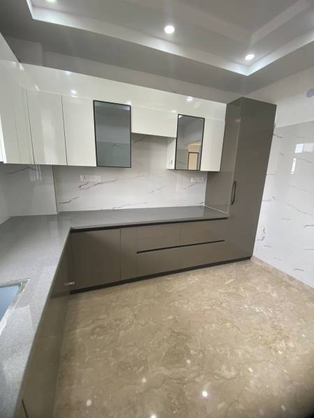  township-floor Kitchen