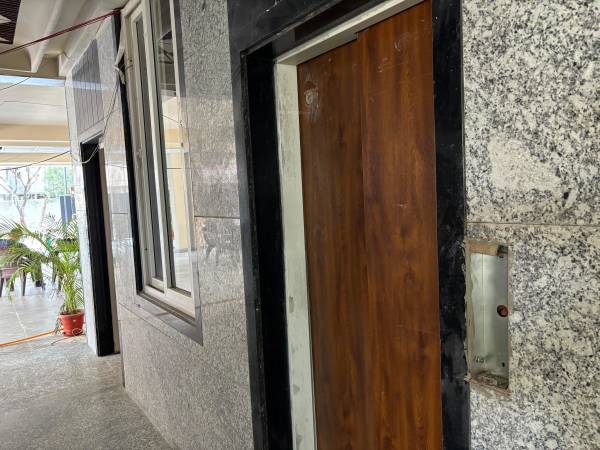  ayansh-prime-24 Lift(s)