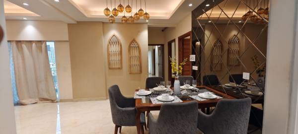  twin-chalet Dining Area