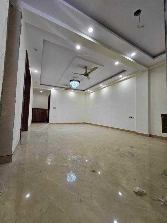  independent floors Living Area