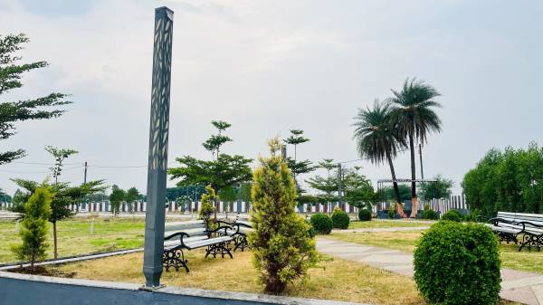  meera-valley Street Lighting