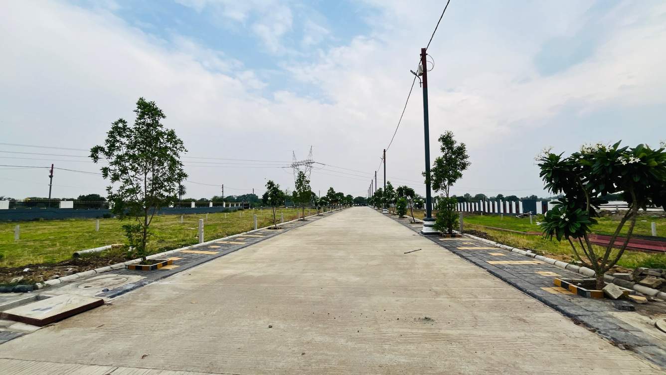  meera valley Plot