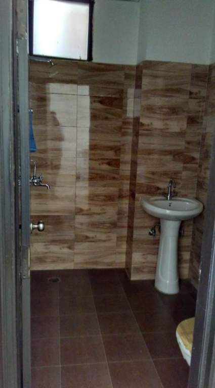  group housing prime homes raj nagar extension Bathroom