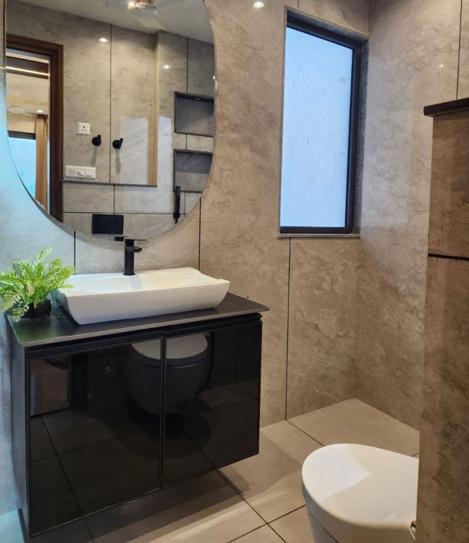  investors landbase builder floor Bathroom