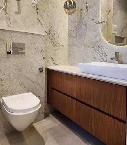  investors-landbase-builder-floor Bathroom