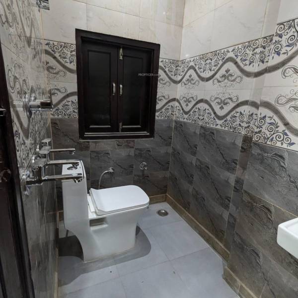  affordable-residency Bathroom