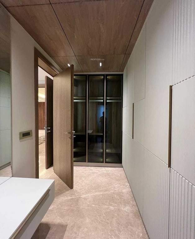  vaikunth elite floors 4 Bedroom