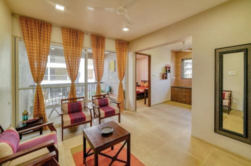  rosewood Living Area