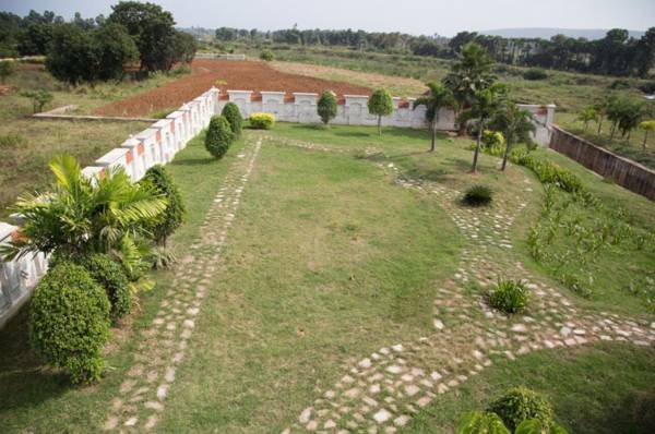  north-extension-water-front-project Plot